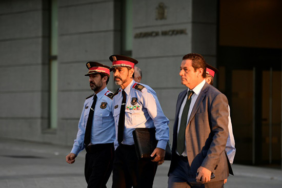 Catalogne: le chef de la police catalane devant la justice à Madrid.