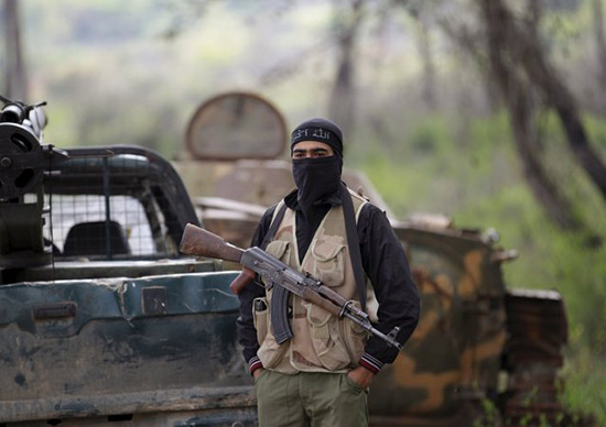 Face à une défaite prochaine, «Daech» tente de quitter la Syrie et l’Irak