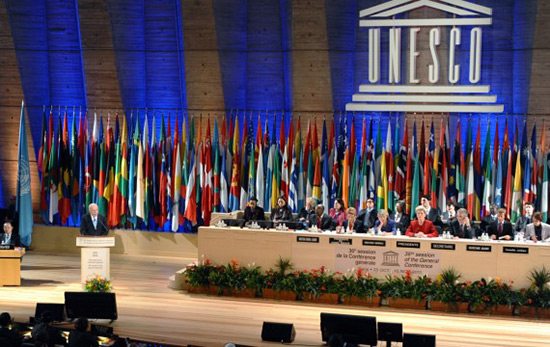 Les Etats-Unis et «Israël» se retirent de l'Unesco, accusée d'être «anti-israélienne».