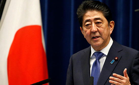 Tokyo présente un budget de défense record pour s'adapter à la menace de Pyongyang