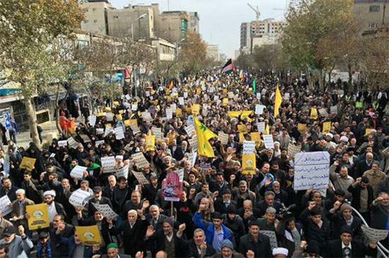 «Mort à Israël» : des milliers d’Iraniens manifestent contre la décision US sur Al Qods
