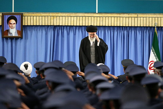 Trump révèle le «vrai visage des Etats-Unis», selon sayed Khamenei
