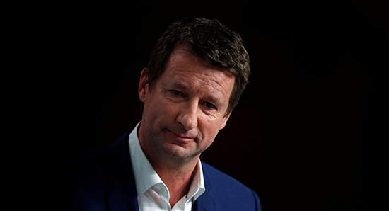 France/Présidentielle: le candidat écologiste se désiste au profit du socialiste Hamon
