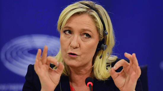 Pour éviter la déformation, Marine Le Pen fera traduire ses propos

