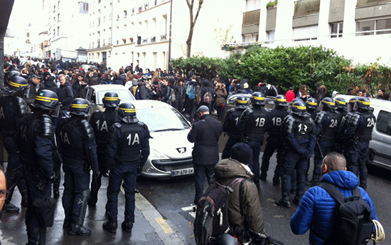 Mobilisation contre les violences policières: nouveaux heurts, 22 interpellations


