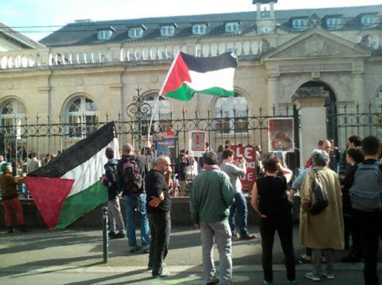 L’ambassadrice d’«Israël» boycottée par des étudiants pro-palestiniens à Sciences Po Rennes