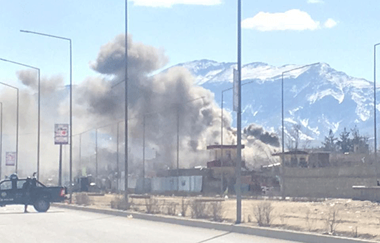 Deux attentats à Kaboul visent la police et les renseignements
