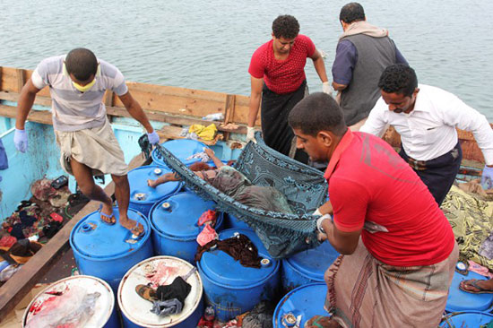 Attaque au large du Yémen: des rescapés racontent

