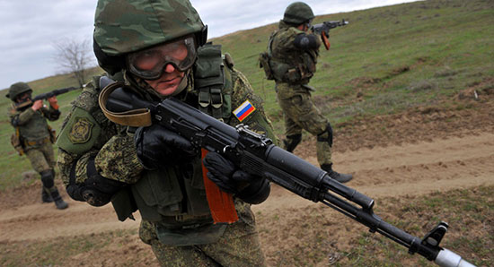 L'armée russe déclenche des manœuvres surprises dans le sud du pays