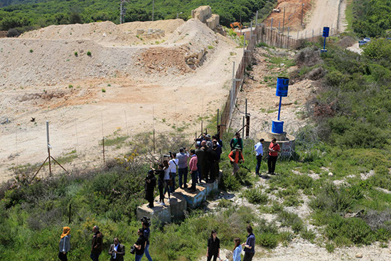 Une tournée médiatique à la frontière avec la Palestine occupée, révèle la faiblesse de l’ennemi
