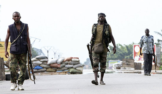 Abidjan annonce un accord avec les insurgés, ceux-ci ne le reconnaissent pas