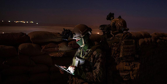 Évitant leur retour en France, Paris traque des terroristes français à Mossoul