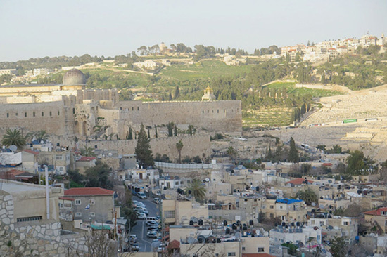 «Israël» approuve un projet controversé de téléphérique à al-Qods occupée