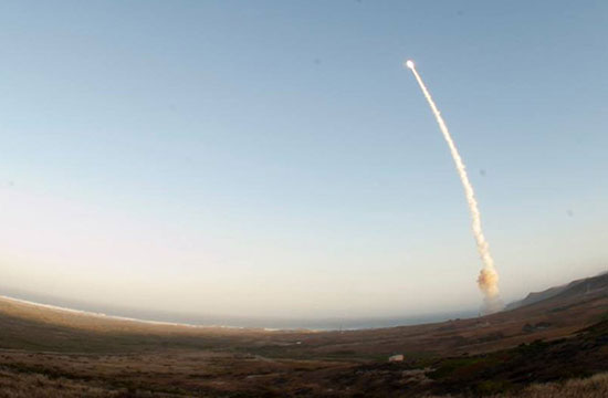 Suite aux tirs de missile nord-coréens, le Pentagone teste son bouclier de défense