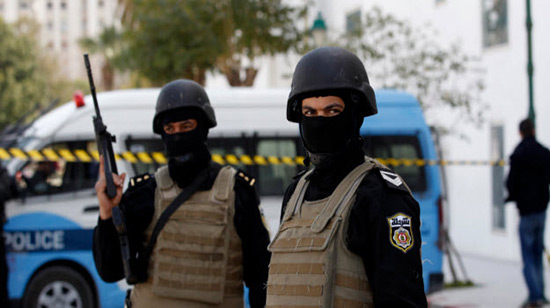 Tunisie: limogeage de la présidente de la commission chargée des filières terroristes