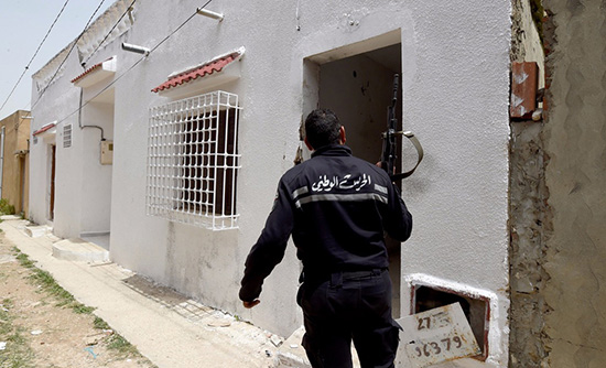 Tunisie: 18 personnes condamnées, dont deux à mort, pour terrorisme
