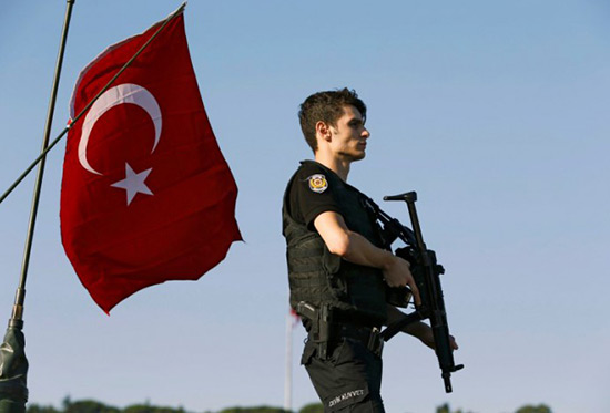 Turquie: mandats d'arrêt contre plus de 260 gulénistes présumés.