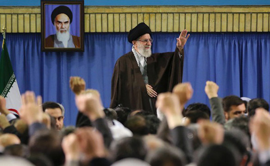 Sayed Khamenei qualifie les USA de «pays terroriste», accuse Washington d’avoir créé «Daech»
