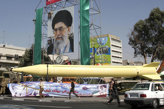 L’Iran «condamne» les nouvelles sanctions américaines contre son programme balistique
