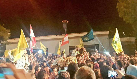 Cinq combattants du Hezbollah libérés, les terroristes d’«al-Nosra» évacués