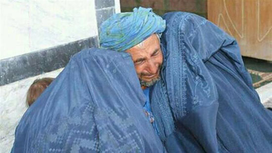 Afghanistan: l'armée reprend un village victime d'un massacre