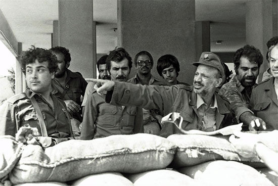 Jusqu’où «Israël» était prêt à aller pour éliminer Arafat