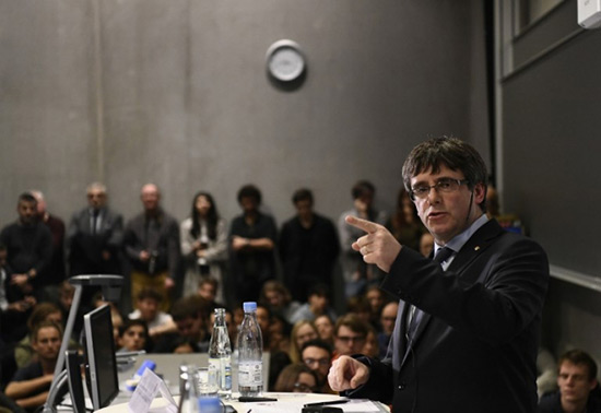 Puigdemont accuse l'UE de ne pas défendre les droits fondamentaux en Catalogne