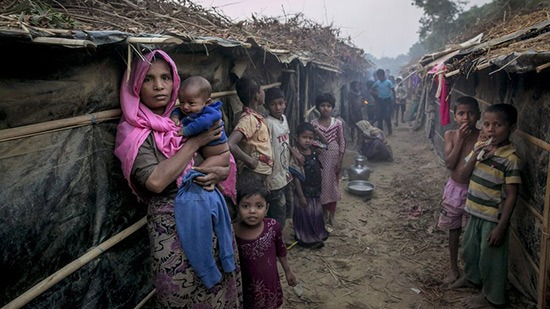 L'ONU demande un accès sans entrave aux camps de Rohingyas.