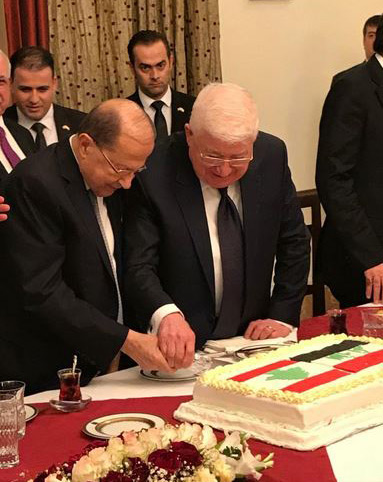 Gâteau d'anniversaire pour le président libanais à Bagdad.