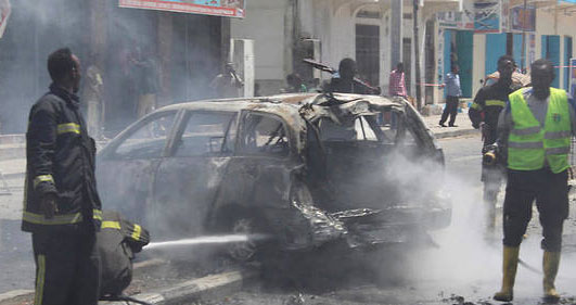 45 morts dans le double attentat vendredi à Mogadiscio