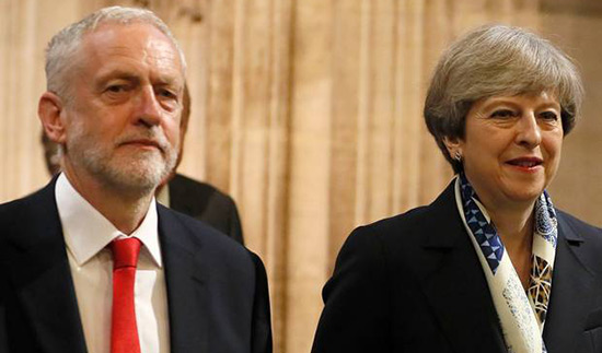 Frappes en Syrie: Pas encore de décision à Londres, Corbyn appelle à consulter le Parlement