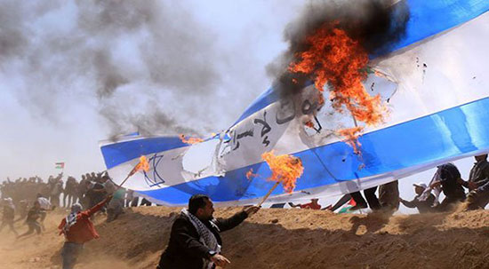 Vendredi de brûlure du drapeau: la Marche de retour se poursuit, au moins 120 blessés

