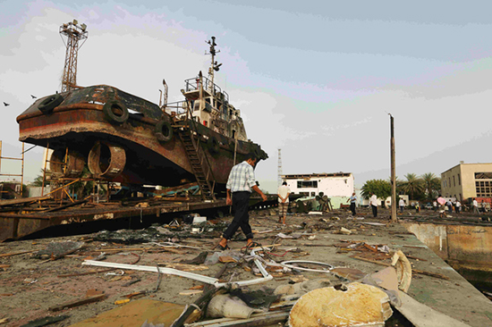 Les EAU ont contraint Hadi à soutenir l’assaut sur Hodeida contre son gré