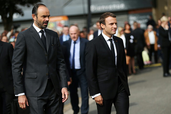 France: chute de confiance pour Macron et Philippe