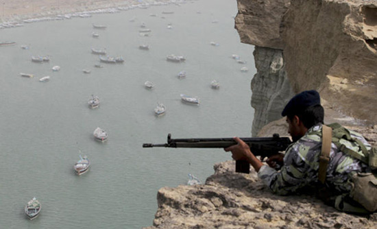 L’Iran menace de fermer le détroit d’Ormuz si les USA entravent la vente de son pétrole
