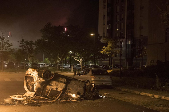  Jeune homme tué à Nantes : troisième nuit de violences