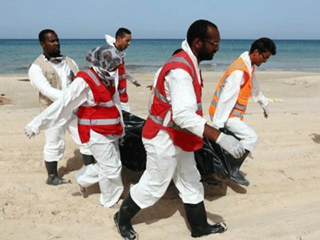 Les cadavres de 43 migrants découverts sur la côte libyenne