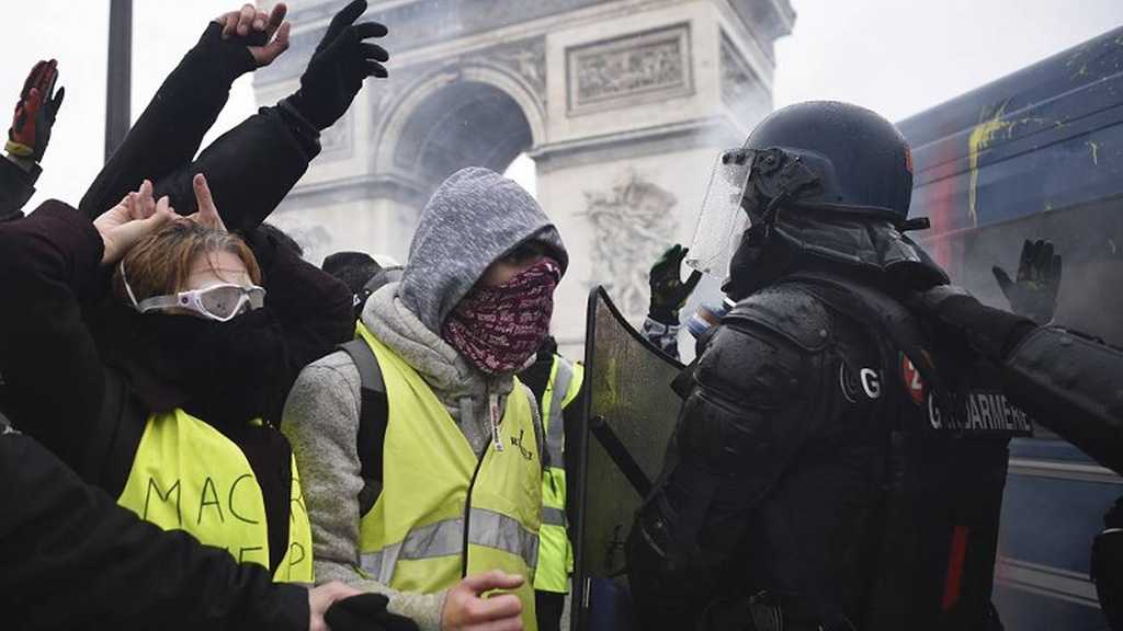 Gilets jaunes : l’Elysée redoute «une très grande violence» samedi