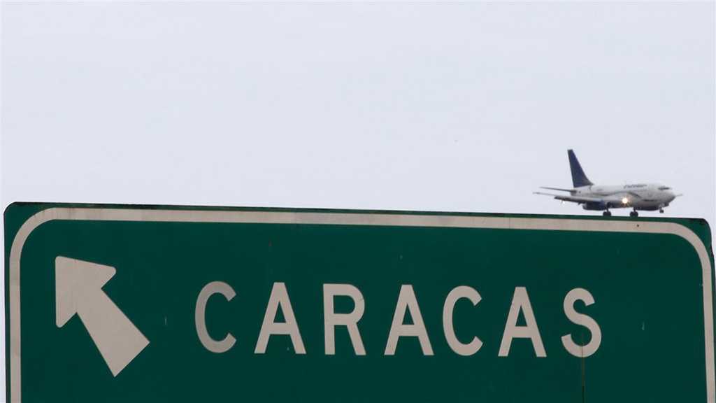 Caracas a annoncé que 300 tonnes d’aide humanitaire arriveraient mercredi de Russie