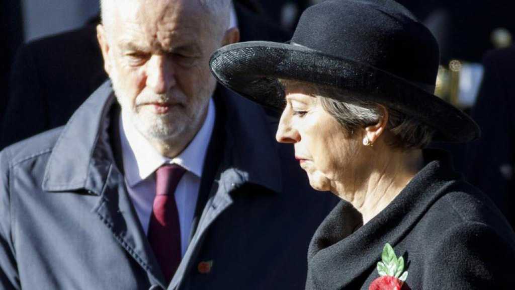 Brexit : Theresa May accusée de vouloir acheter le soutien de députés du Labour
