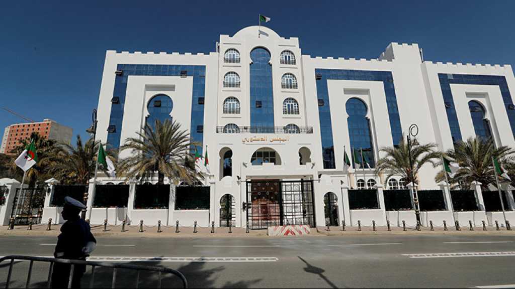 Algérie: le Conseil constitutionnel réuni pour approuver la démission de Bouteflika
