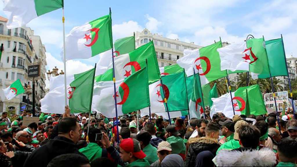 Algérie: dixième vendredi consécutif de manifestations contre le régime