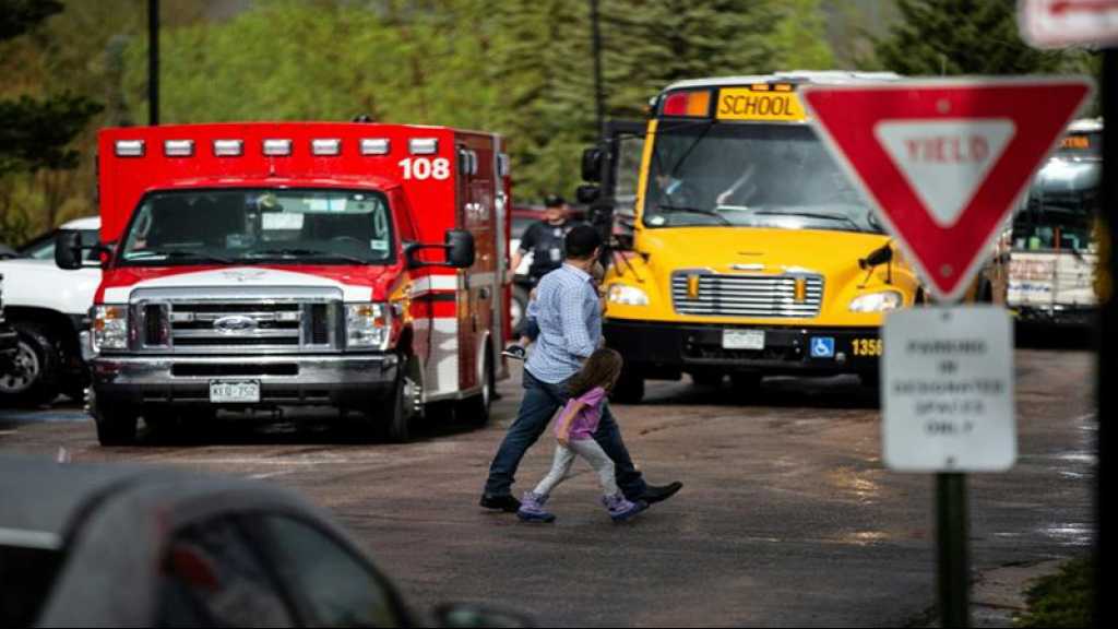 Fusillade dans un lycée du Colorado: un mort, 2 suspects arrêtés 