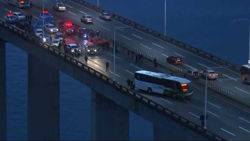 Brésil: un homme armé abattu après avoir pris en otage 22 passagers d’un bus