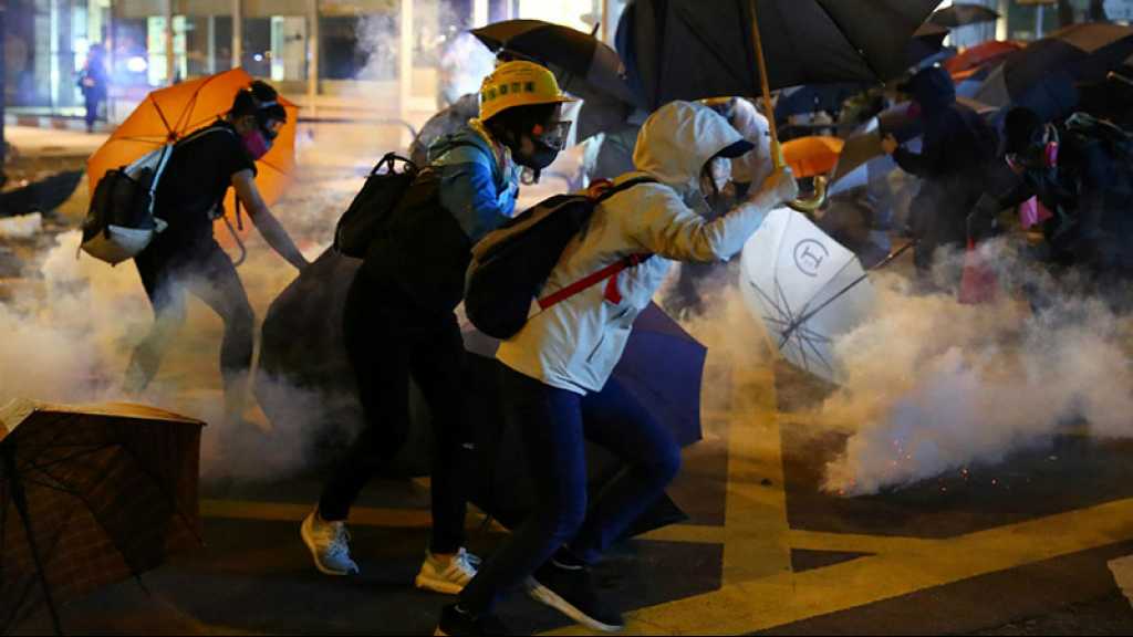 Hong Kong: le siège du campus persiste, passe d’armes Chine-USA en vue