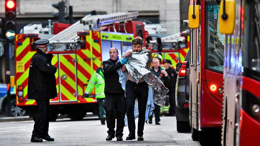 Attaque au couteau au London Bridge: deux morts, le suspect a été tué par la police