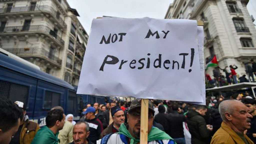 Une marée humaine a envahi le centre d’Alger conspuant l’élection de Tebboune