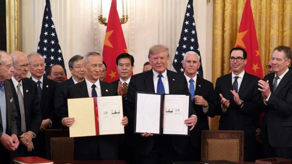 Trump signe un accord commercial avec la Chine, des problèmes de fond restés en suspens