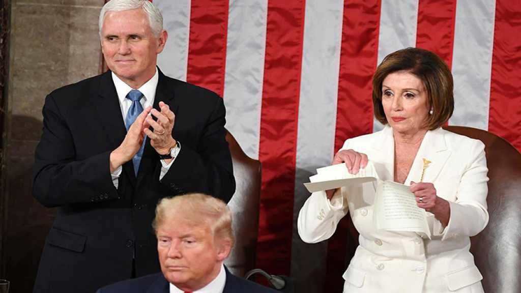 Snobée par Donald Trump, la chef démocrate Nancy Pelosi déchire son discours