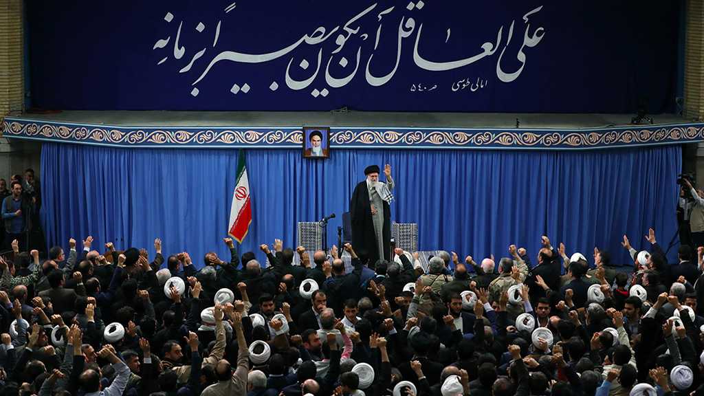 Sayed Khamenei: Les élections, une riposte contre les complots des ennemis de l’Iran